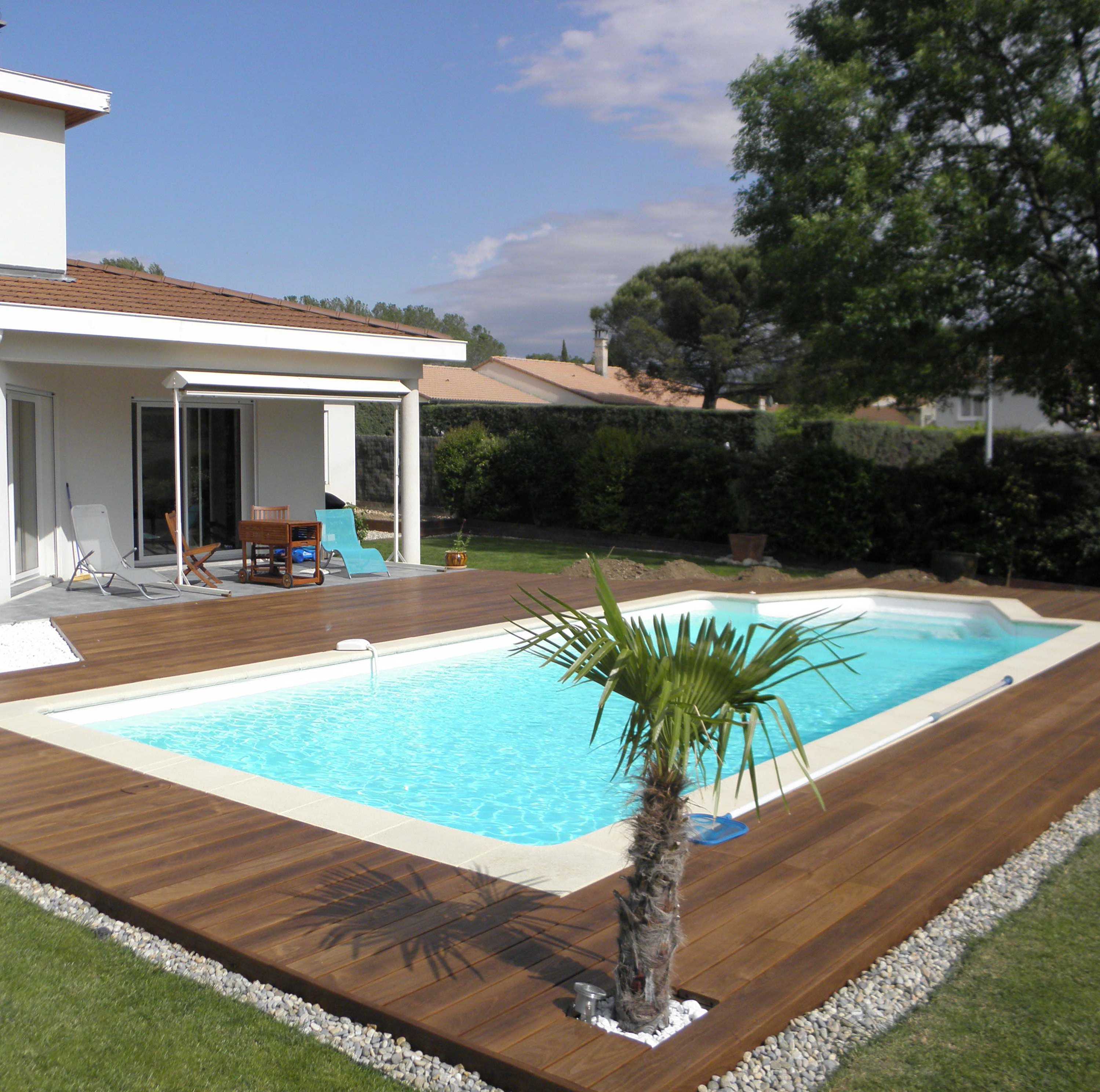 Plage de piscine thermofrene Drôme